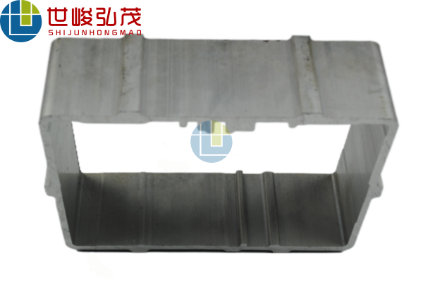 3000T機大方管工業(yè)鋁合金型材-1